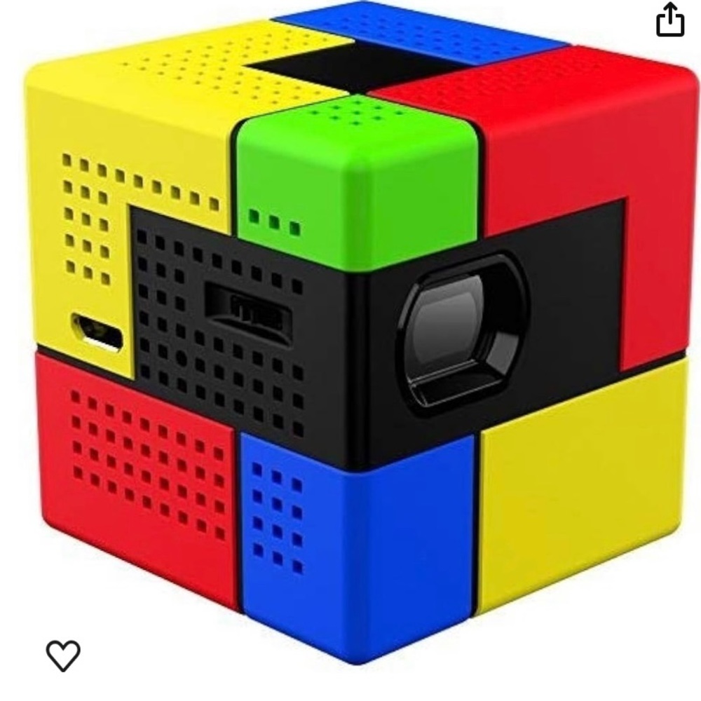 Duo, Play, pico projector. 3 different charging chord styles. Portable